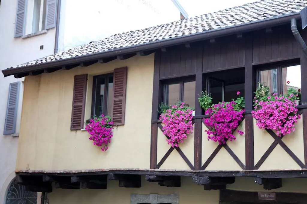 Alla Piazzetta Del Castello Cernobbio